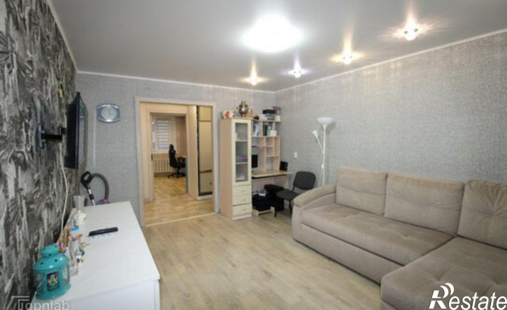3-комн квартира улица Островского, 30,  д. 30