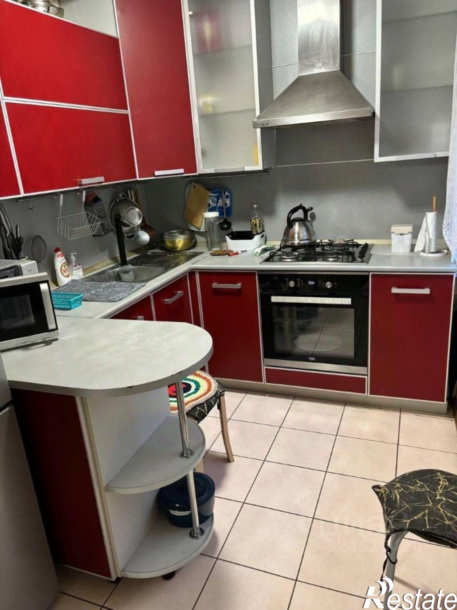 Сдать квартиру за 37 000 рублей на Зелёная роща м-н, улица Акназарова, 25