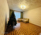 1-комн, 39кв м, этаж 9/13 проспект Октября, 180