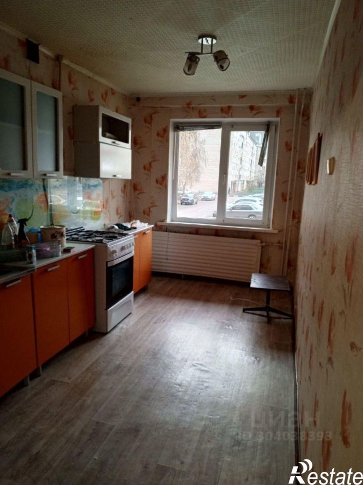 3-комн квартира ул Стахановская, 14,  д. 14