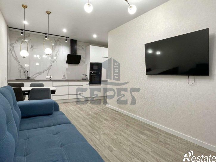 2-комн квартира улица Коммунистическая,дом 98/1