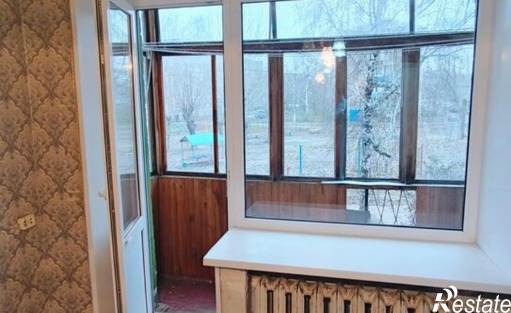 2-комн квартира мкр 32-й, 37,  д. 37