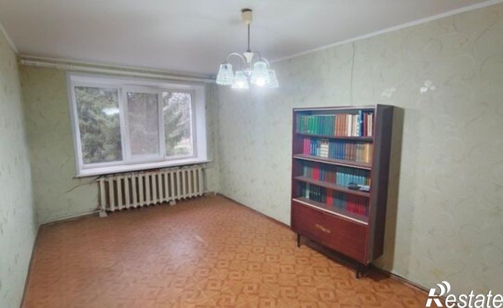 2-комн квартира мкр 32-й, 37,  д. 37