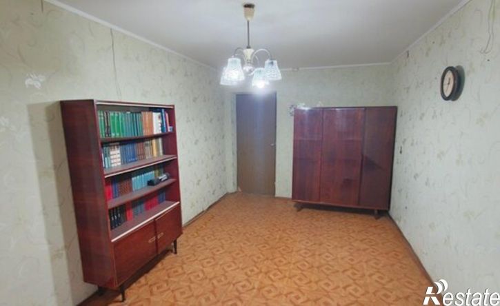 2-комн квартира мкр 32-й, 37,  д. 37
