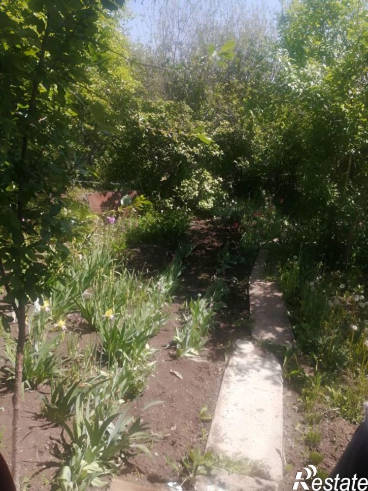 Земельный участок