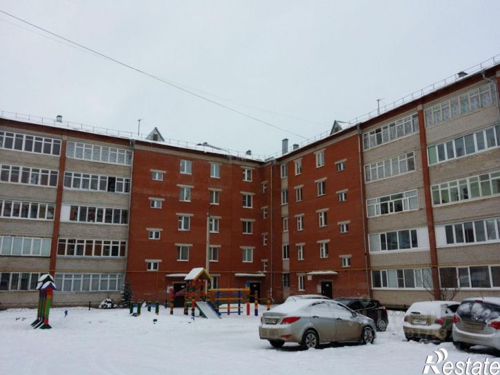 3-комн квартира ул 50 лет ВЛКСМ, 10,  д. 10