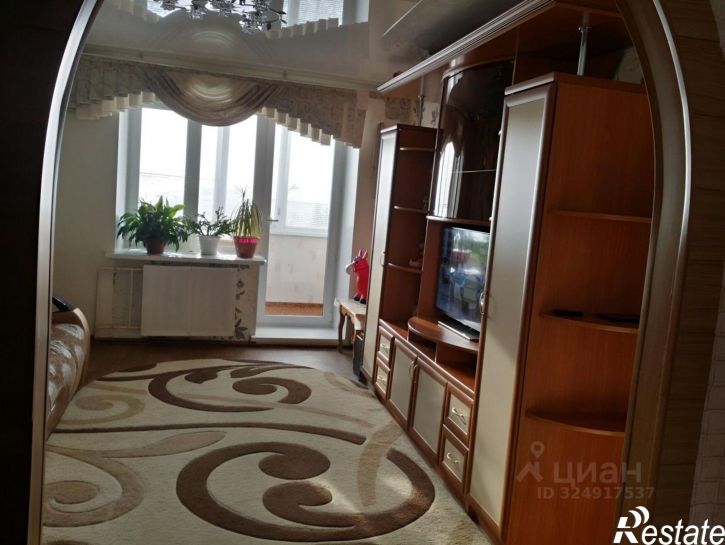 3-комн квартира ул 50 лет ВЛКСМ, 10,  д. 10