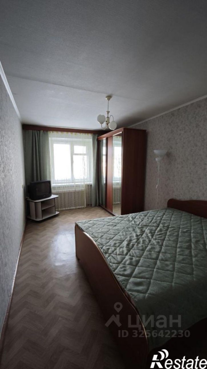 2-комн квартира улица М.Г.Амирова, 4/2,  д. 4/2