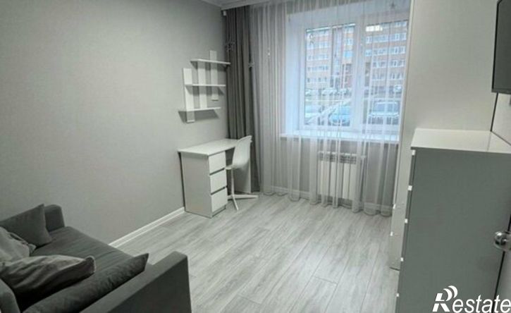 2-комн квартира улица Революционеров, 44/1