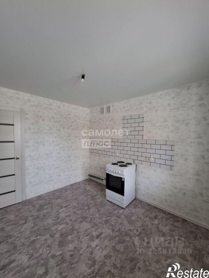 1-комн квартира улица Рахимьяна Насырова, 3,  д. 3