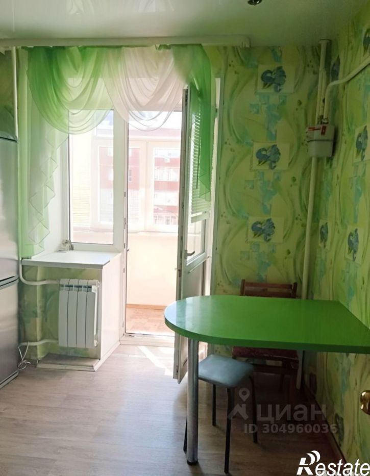 2-комн квартира улица Гизатуллина, 6,  д. 6