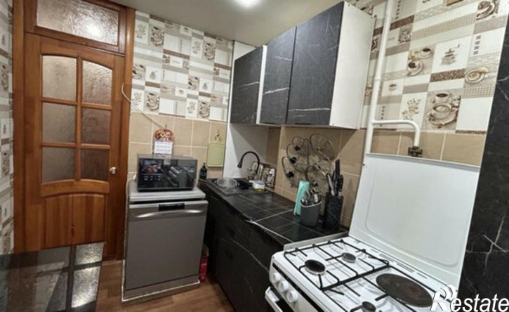 3-комн квартира улица 70 лет Октября, 11,  д. 11