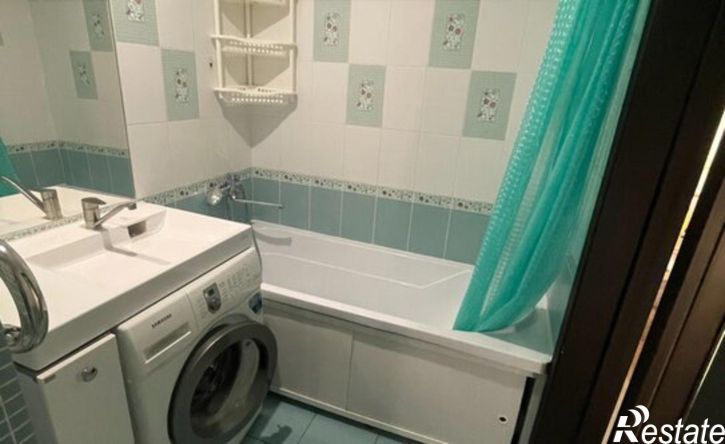 2-комн квартира улица Комарова, 30,  д. 30