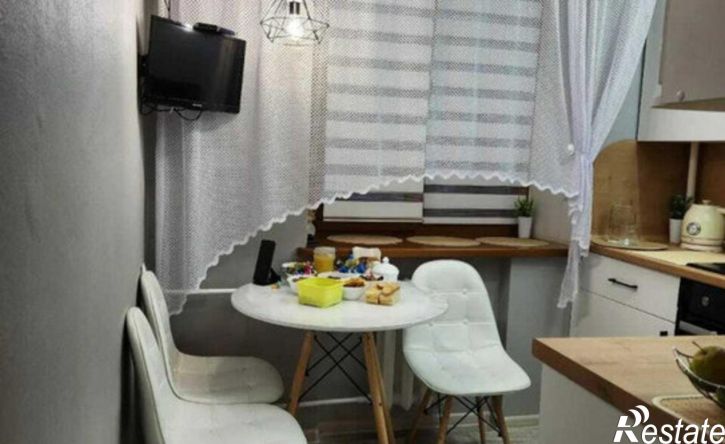 3-комн квартира ул Комарова, 22/1,  д. 22/1