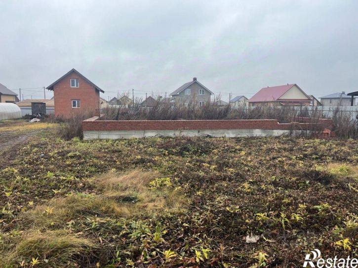 Земельный участок