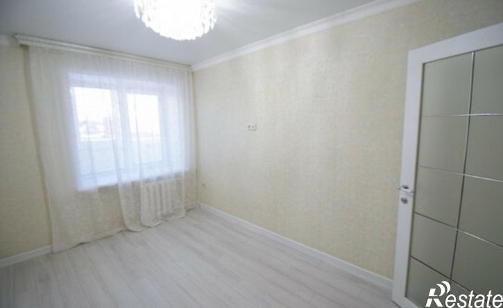 3-комн квартира ул Комарова, 43,  д. 43