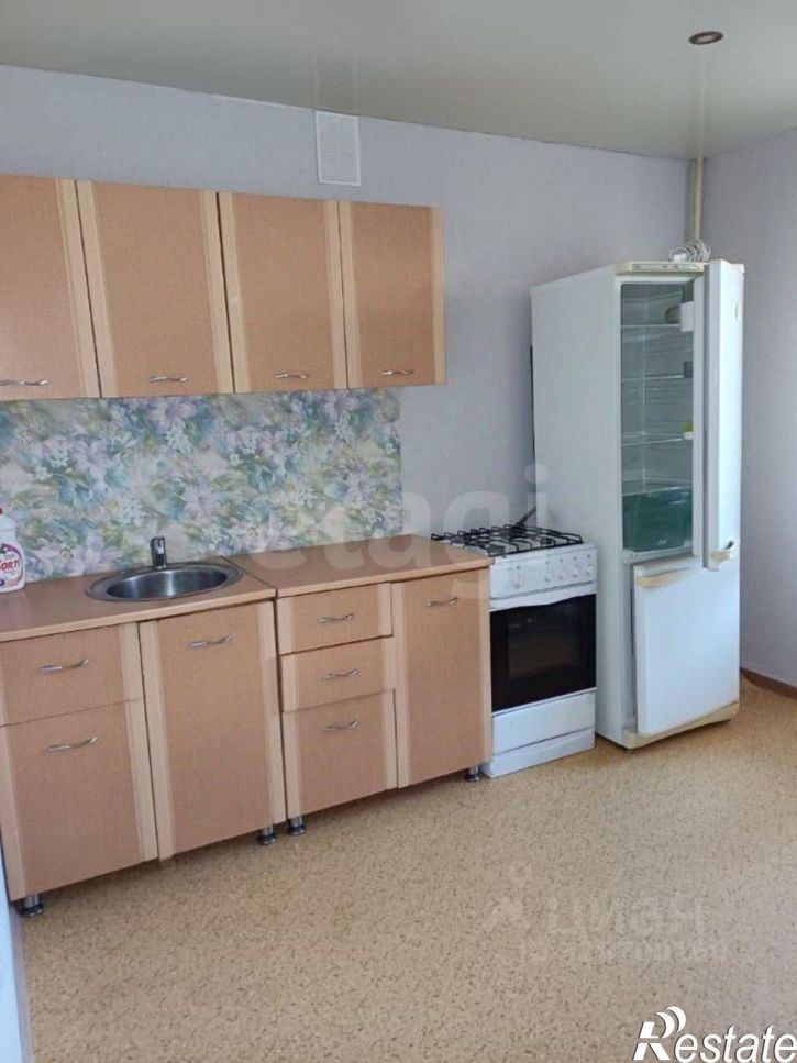 1-комн квартира ул Лазурная, 7,  д. 7