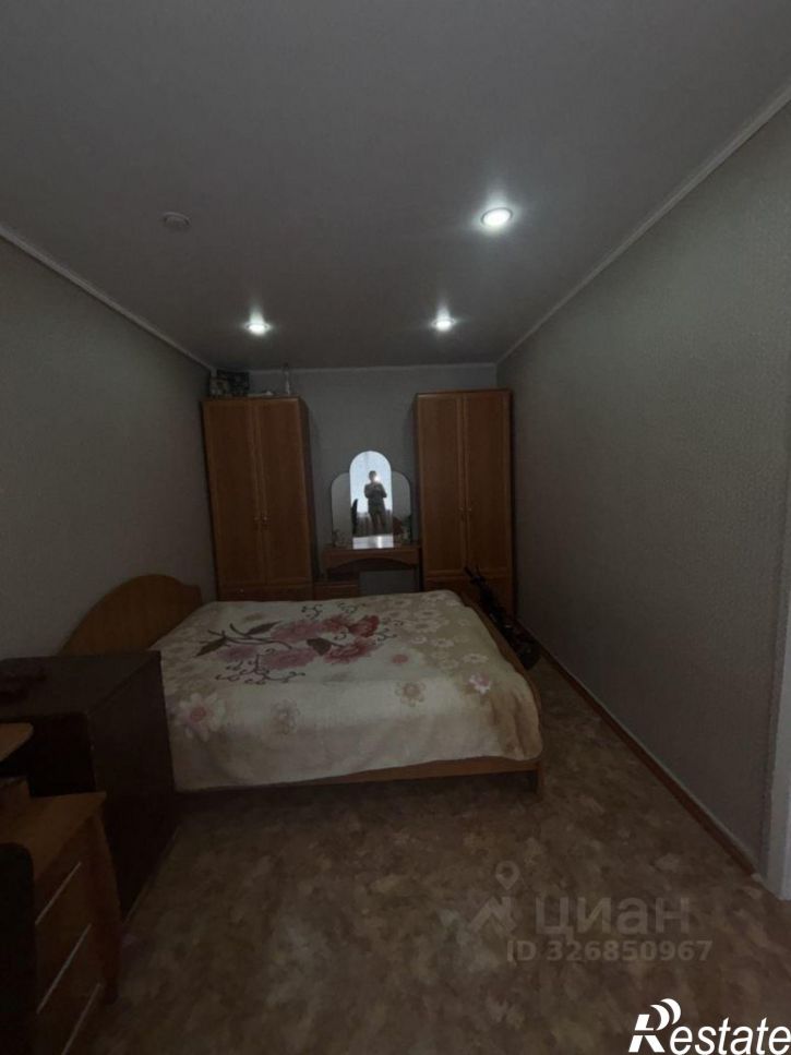 3-комн квартира улица Цюрупы, 5,  д. 5