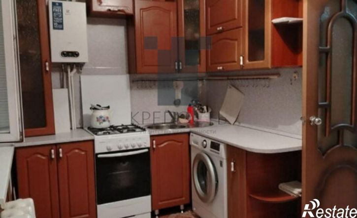 3-комн квартира мкр 32-й, 20,  д. 20