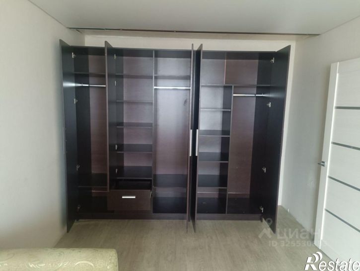 2-комн квартира улица 50 лет Октября, 54,  д. 54