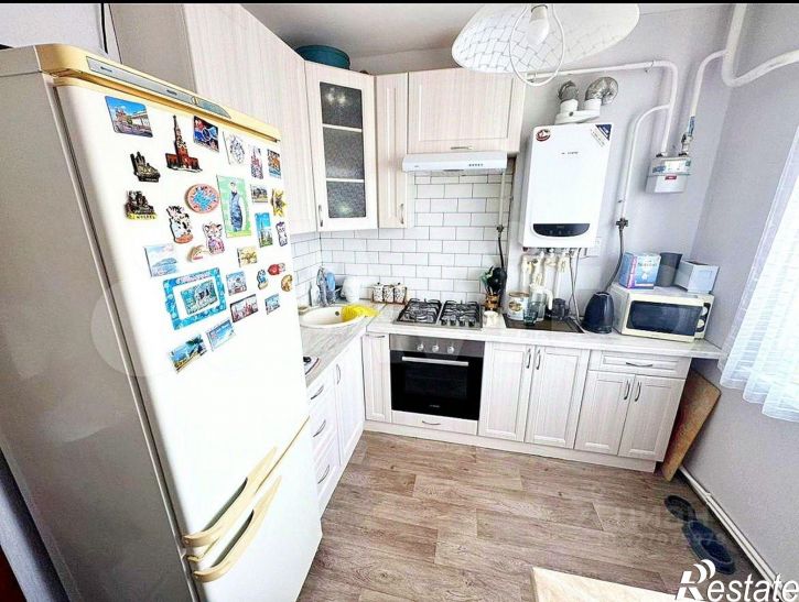 2-комн квартира улица 50 лет Победы, 44,  д. 44