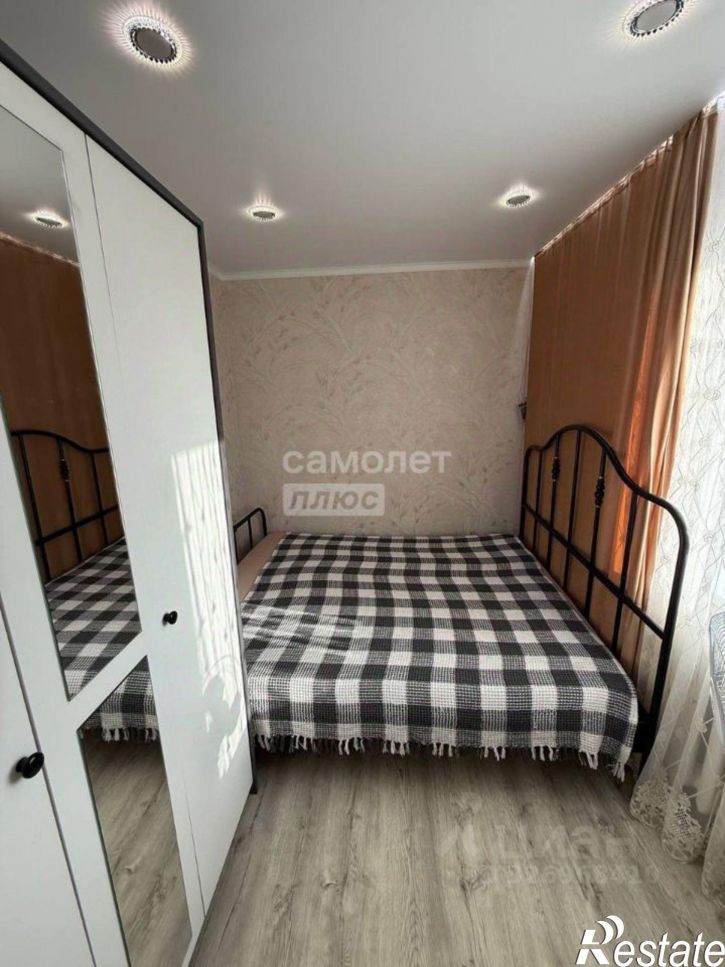 4-комн квартира б-р Славы, 10,  д. 10