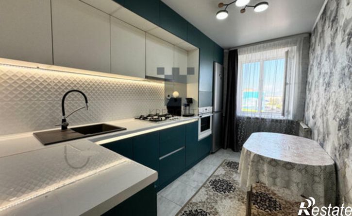 3-комн квартира ул Бурангулова, 21,  д. 21