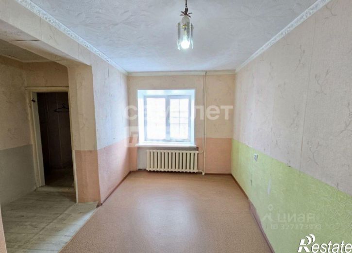 2-комн квартира пл Лесокомбината, 5,  д. 5