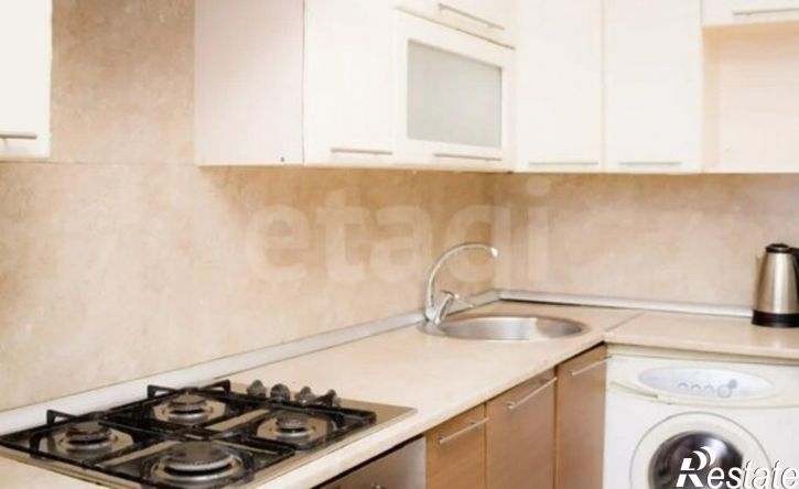 3-комн квартира Стерлитамак, Коммунистическая улица, 34