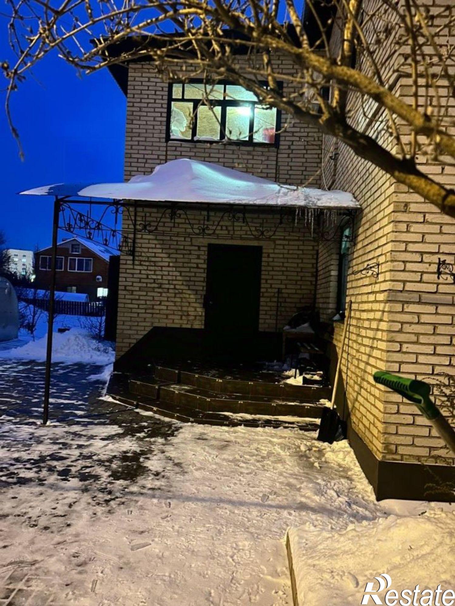 Купить дачу, дом, коттедж за 11 900 000 рублей на 3-я улица, 2