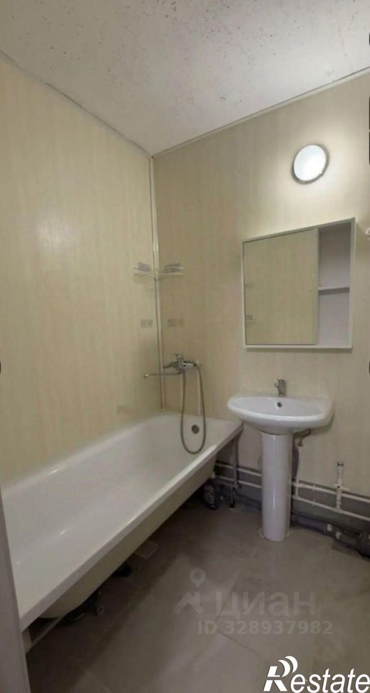 3-комн квартира Кузнецовский затон м-н, Бородинская улица, 11/1