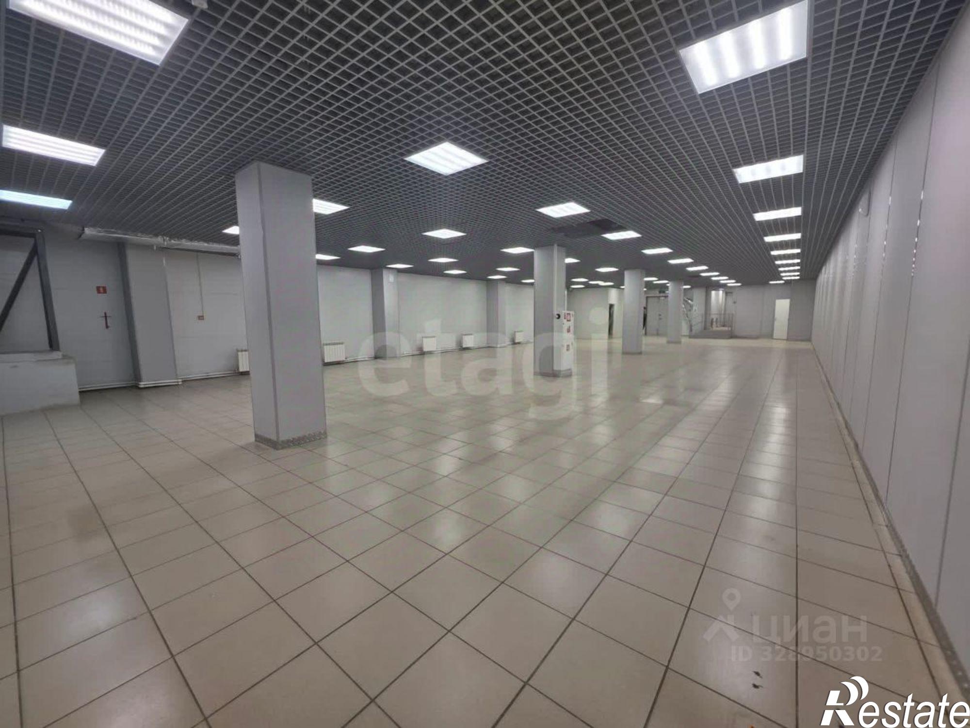 Сдать торговое помещение за 345 000 рублей на ул Ленина, 31А