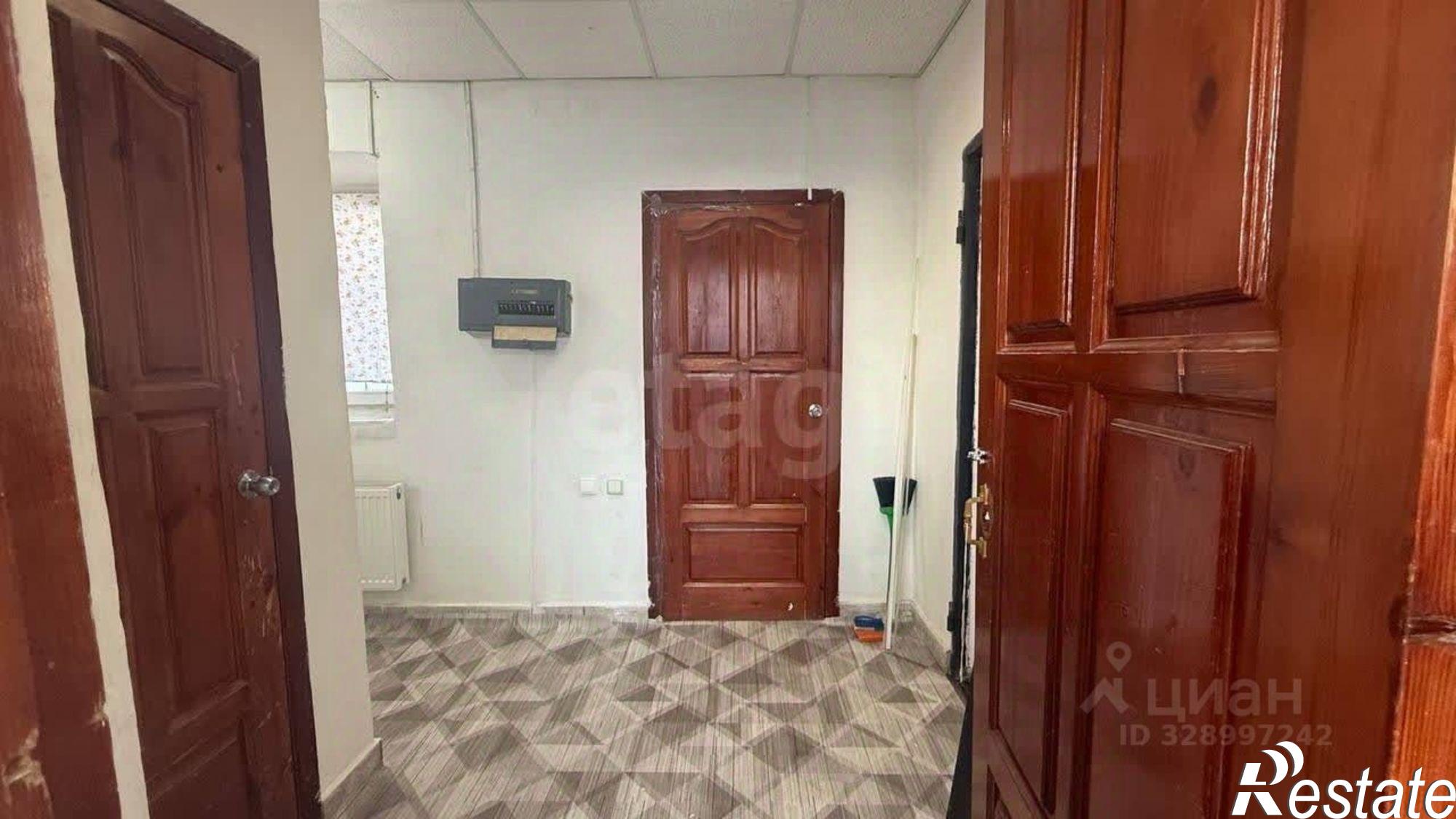 Купить торговое помещение за 4 168 760 рублей на улица Мира, 129А