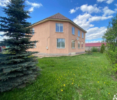 коттедж 328 кв м ул Зотова, 111