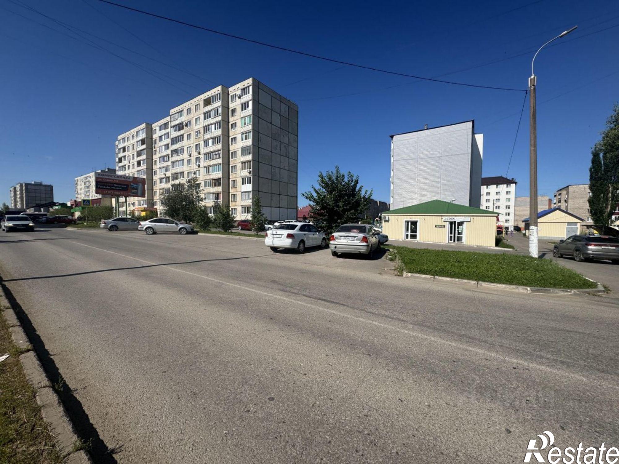 Сдать торговое помещение за 28 067 рублей на ул Комарова, 23/2
