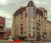 офис 80 кв м, этаж 1/7 улица Ленина