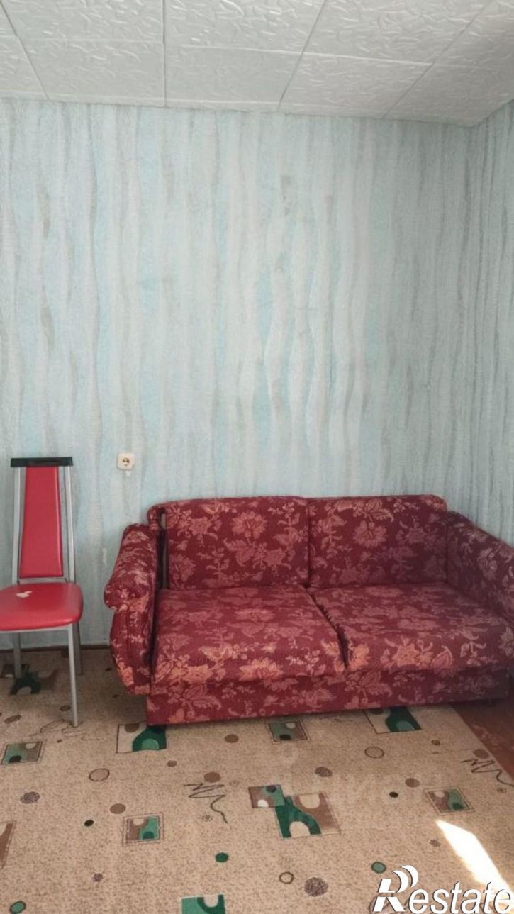 1-комн квартира улица Комарова, 17,  д. 17