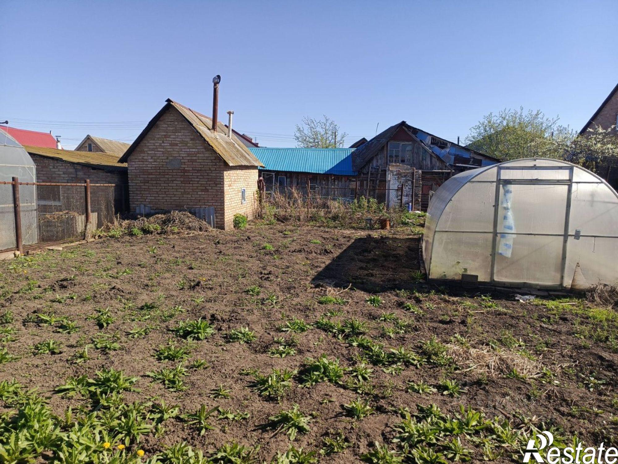 Купить дачу, дом, коттедж за 3 200 000 рублей на Кузнечная улица