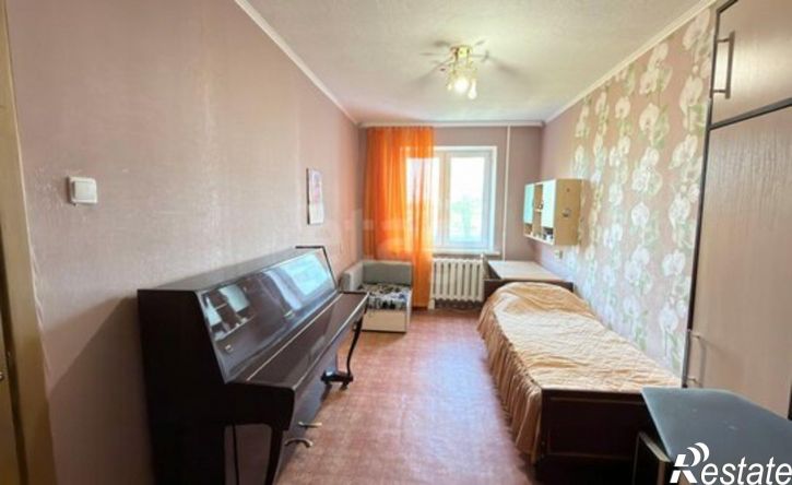 3-комн квартира ул Первых Строителей, 4,  д. 4