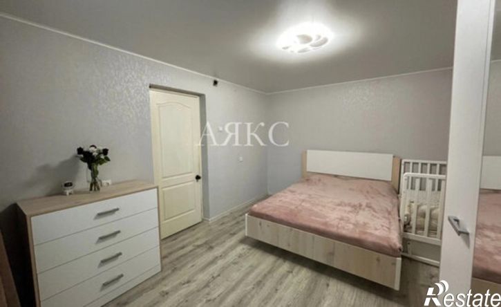 3-комн квартира Стахановская улица, 26,  д. 26
