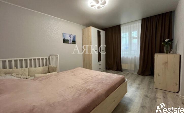 3-комн квартира Стахановская улица, 26,  д. 26