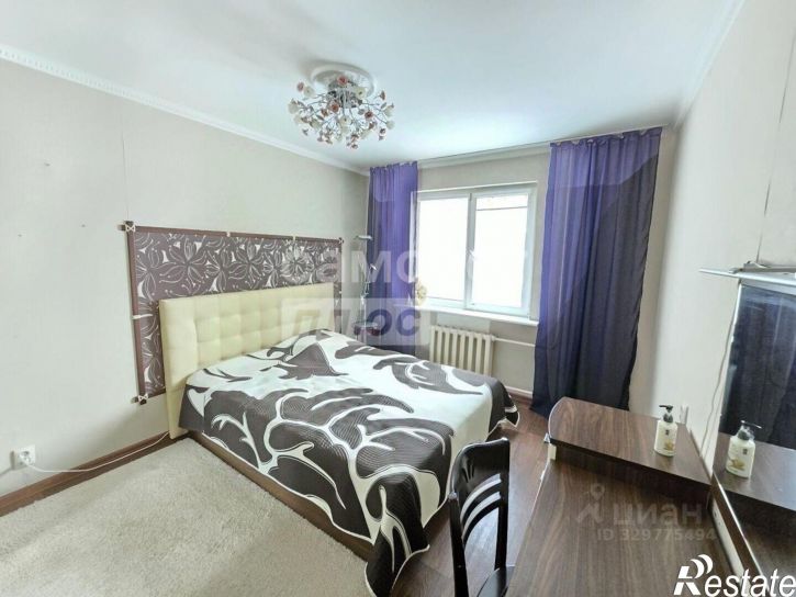 3-комн квартира мкр 32-й, 3,  д. 3