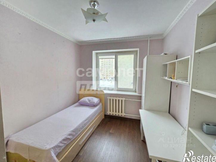 3-комн квартира мкр 32-й, 3,  д. 3