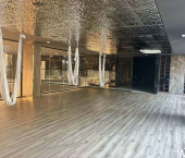4-комн, 81кв м, этаж 3/27 пр-кт Октября, 75
