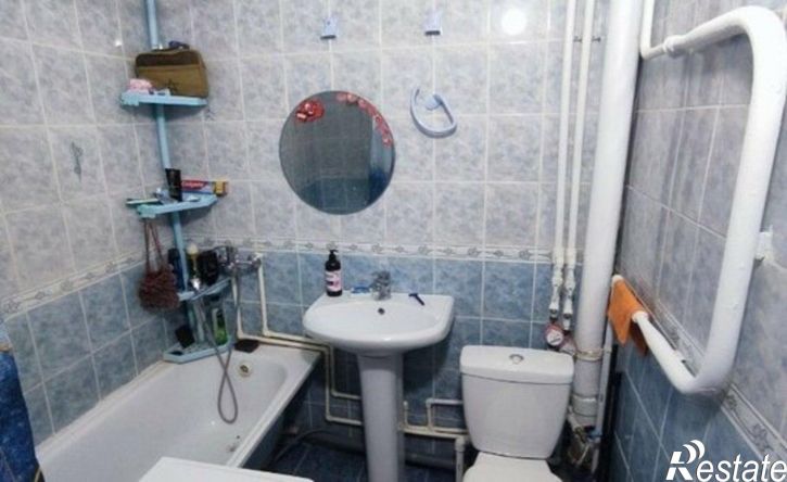1-комн квартира мкр 32-й, 1,  д. 1