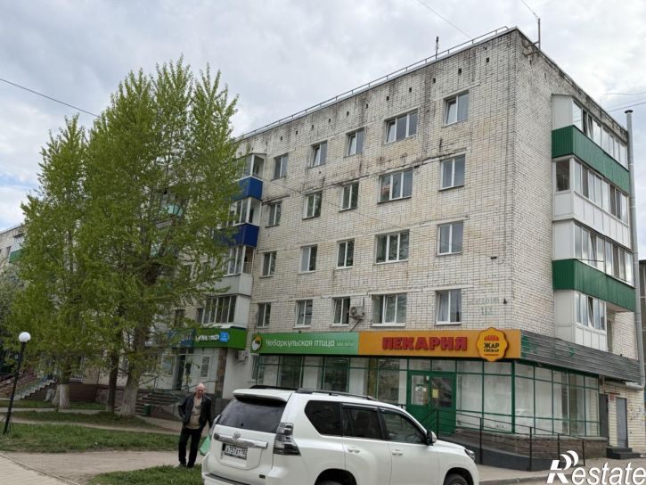 2-комн квартира улица Седова, 113,  д. 113