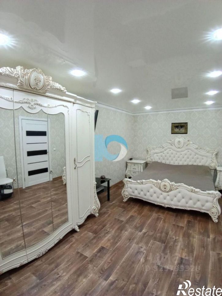 3-комн квартира мкр 35-й, д 2