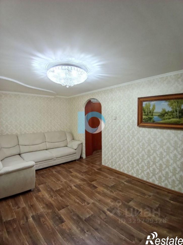 3-комн квартира мкр 35-й, д 2