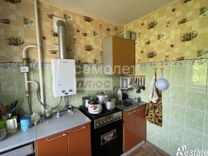 2-комн квартира ул Шахтостроительная, 8,  д. 8