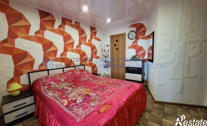 4-комн квартира улица Кирова, 62,  д. 62